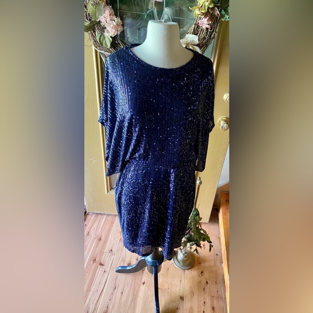Marina navy blue sequin wide sleeve dress open back party dance size 10  NWOT